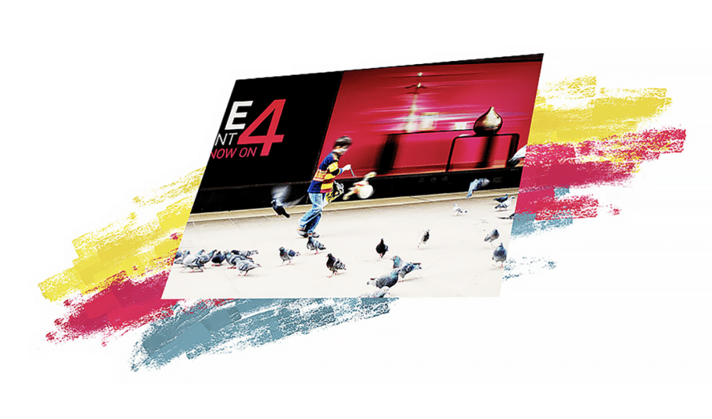 Kiiltävät julisteet ja isot kuvat Tunnin Kuvalta.