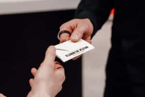 Virallinen passikuva Tunnin Kuvalta.